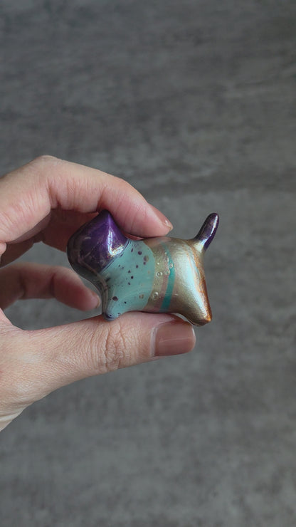Wood Lacquer Cat