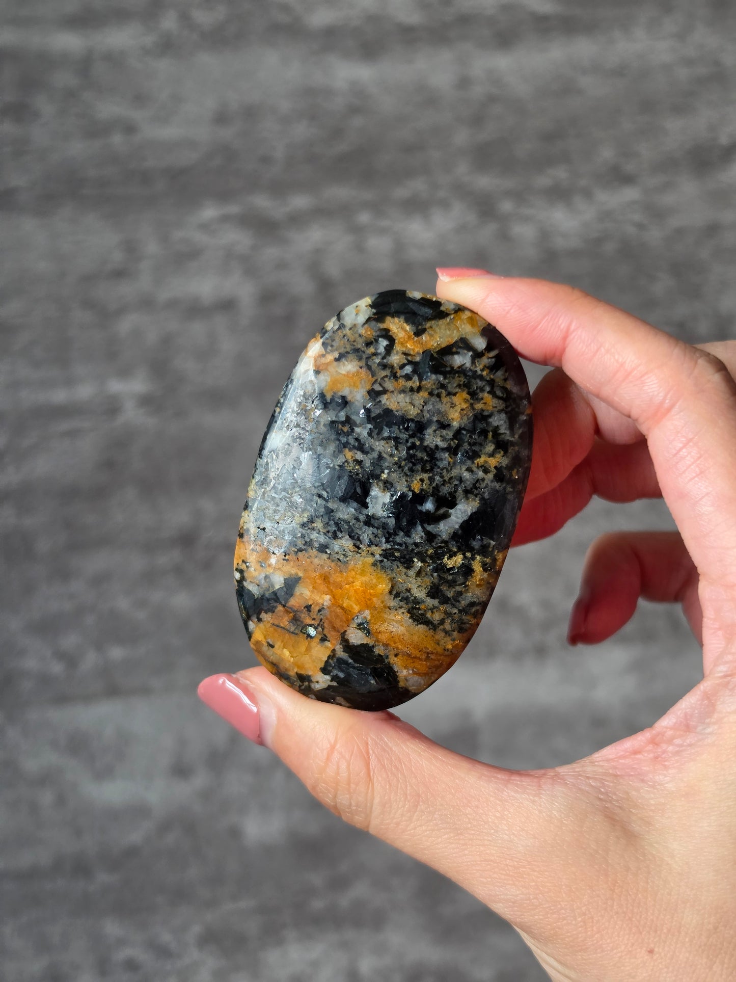 Yellow Tourmaline with Mica Palmstone