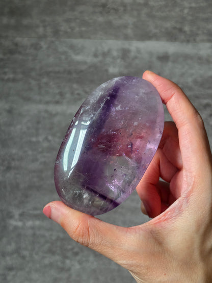 Dabiz Amethyst Palmstone