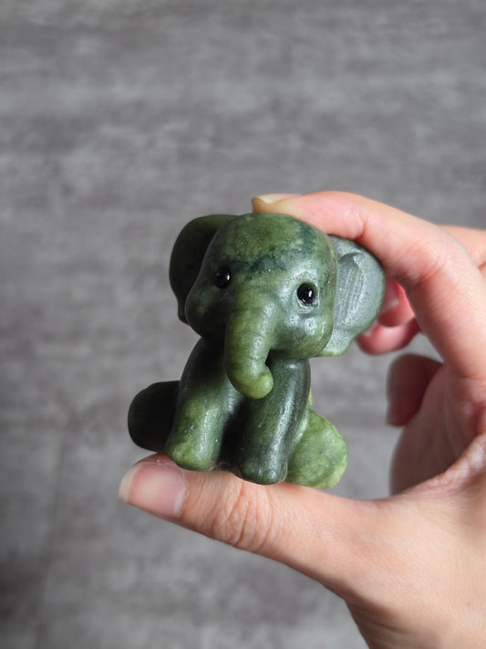 Assorted Sitting Elephant (5.4cm)