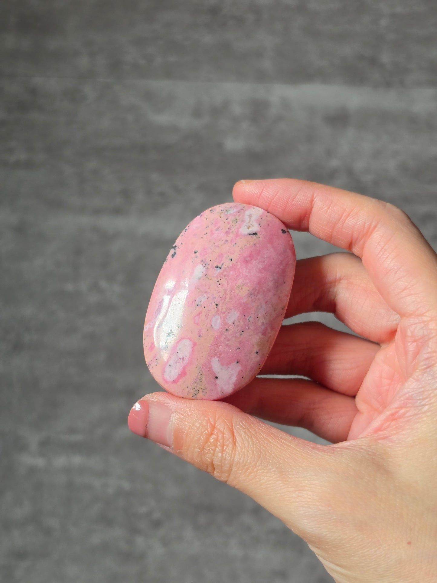Peruvian Rhodonite Palmstone